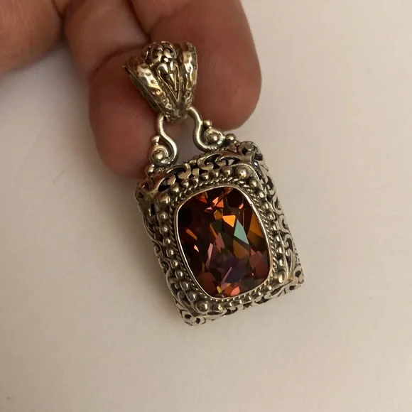 Sarda Sterling Silver Mystic Fire Topaz Pendant - Picture 5 of 6
